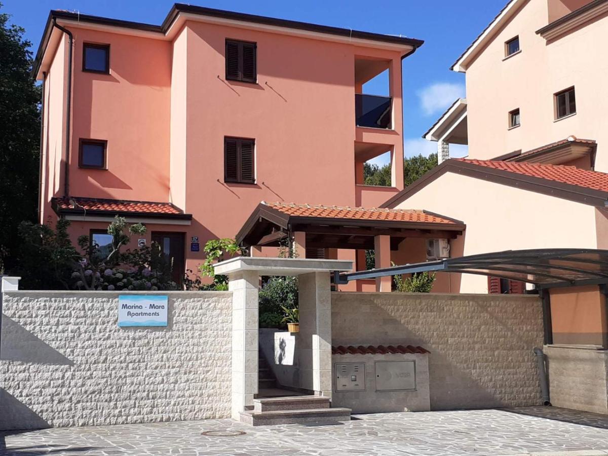 Apartments Marina-Mare Poreč Eksteriør bilde